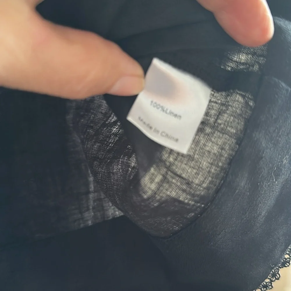 Tuckernuck After Hours Indra Linen Puff Sleeve Blouse in Black Size M - Picture 8 of 8